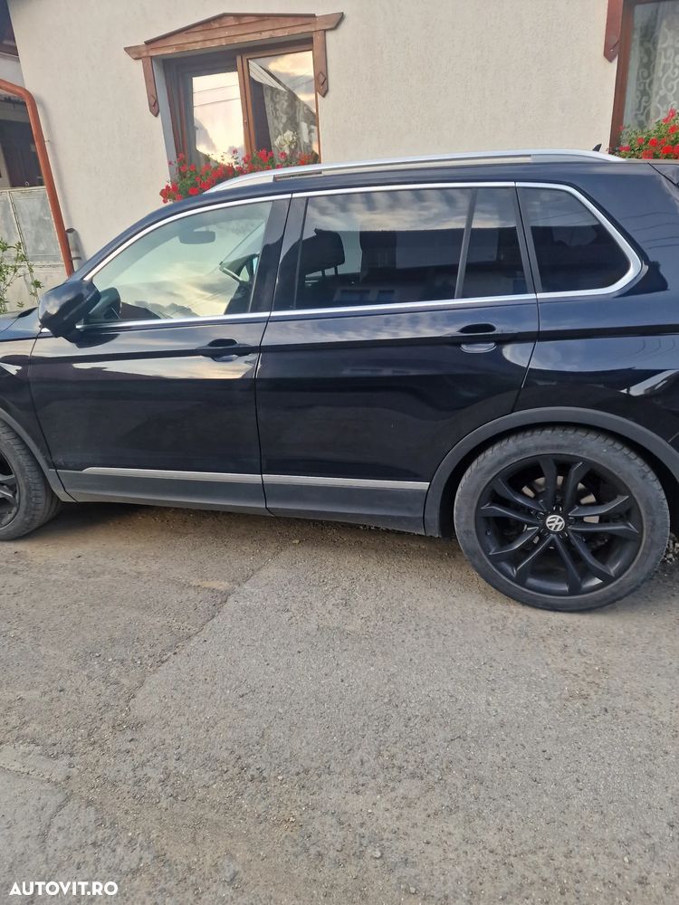 Volkswagen Tiguan 2.0 TDI SCR 4MOTION (BlueMotion Techn.) DSG Highline - 2