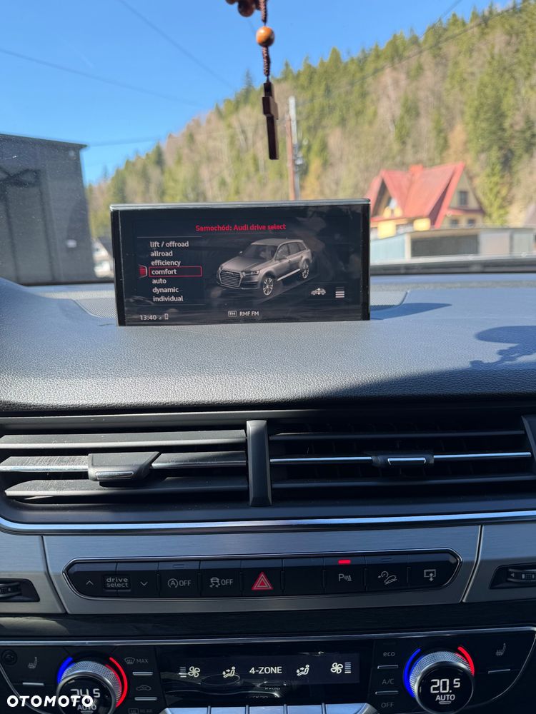 Audi Q7 - 20