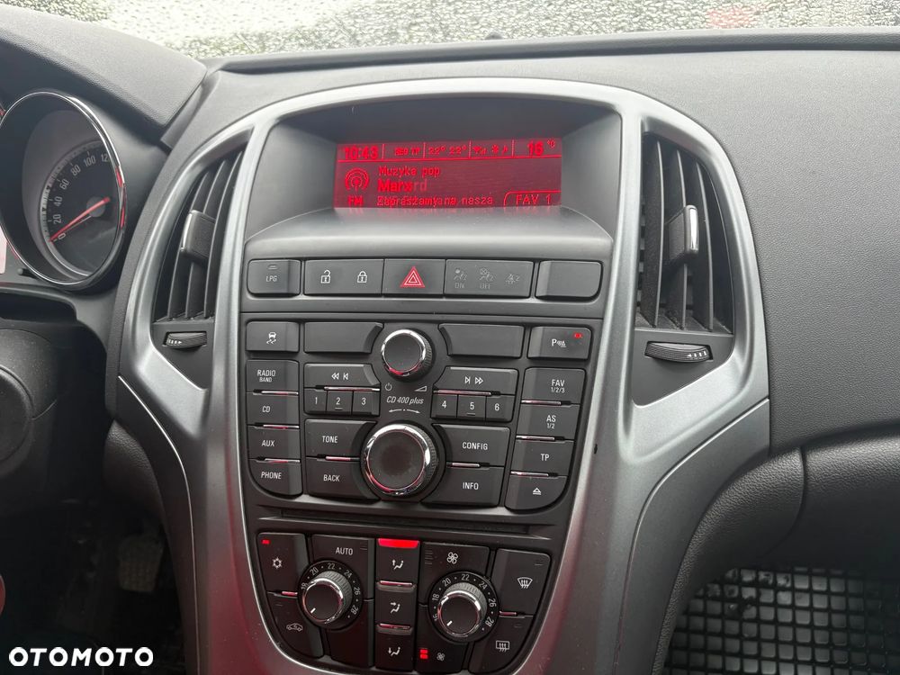 Opel Astra 1.4 T Sport - 13