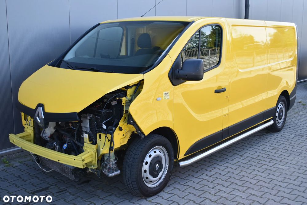 Renault Trafic - 2