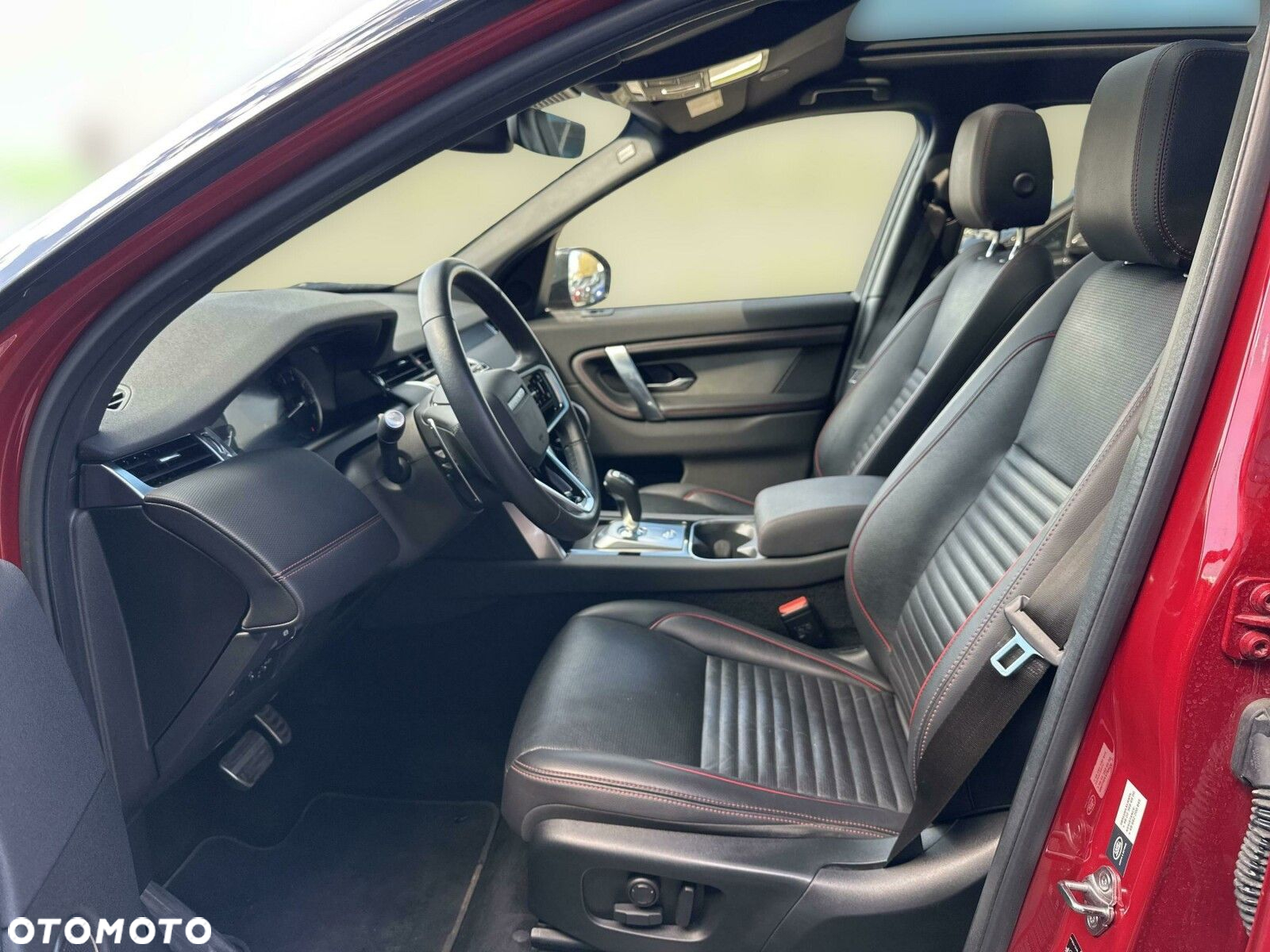 Land Rover Discovery Sport - 10
