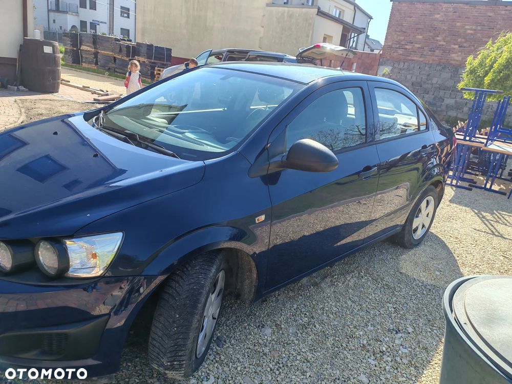 Chevrolet Aveo 1.2 LT - 2