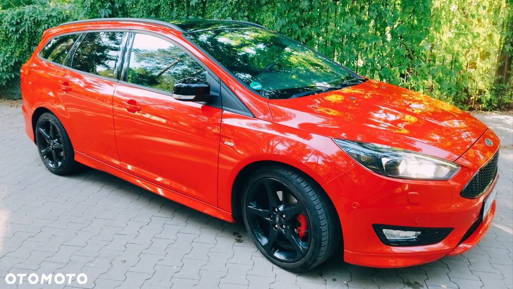 Ford Focus 2017 photo 2