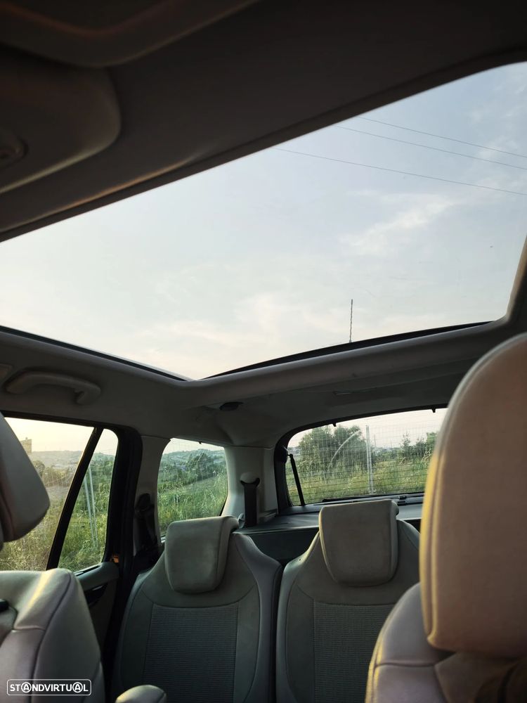 Citroën C4 Grand Picasso 1.6 e-HDi Exclusive CMP6 - 28