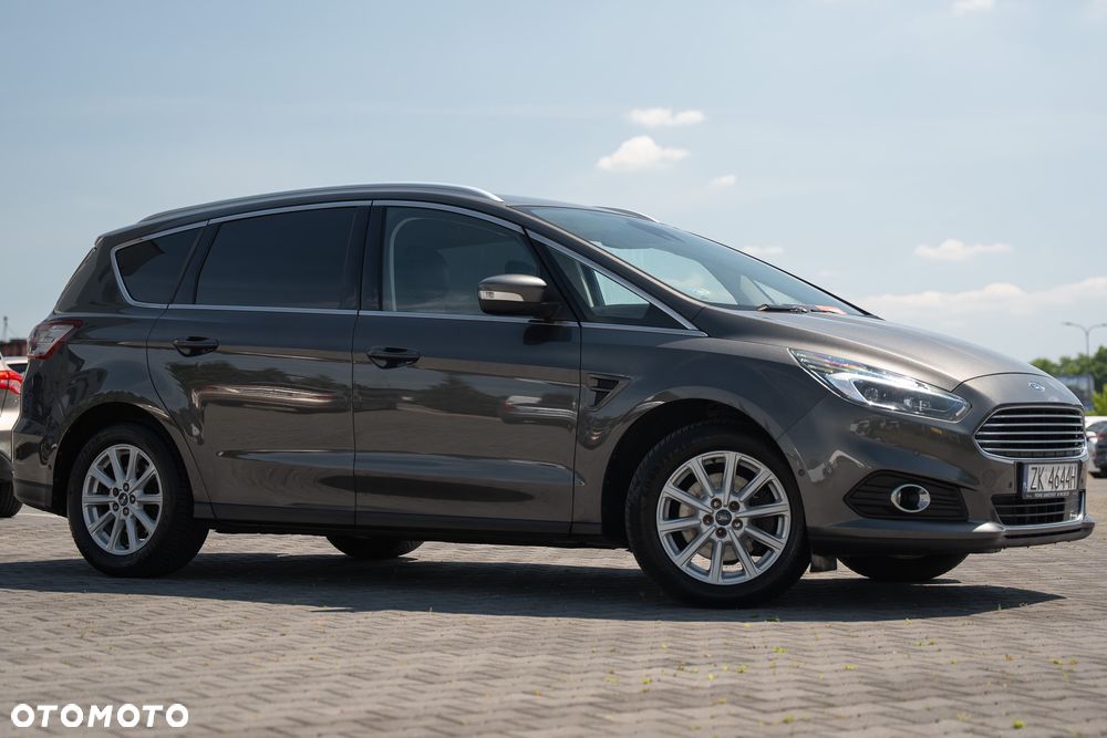 Ford S-Max 2.0 TDCi Titanium PowerShift - 8