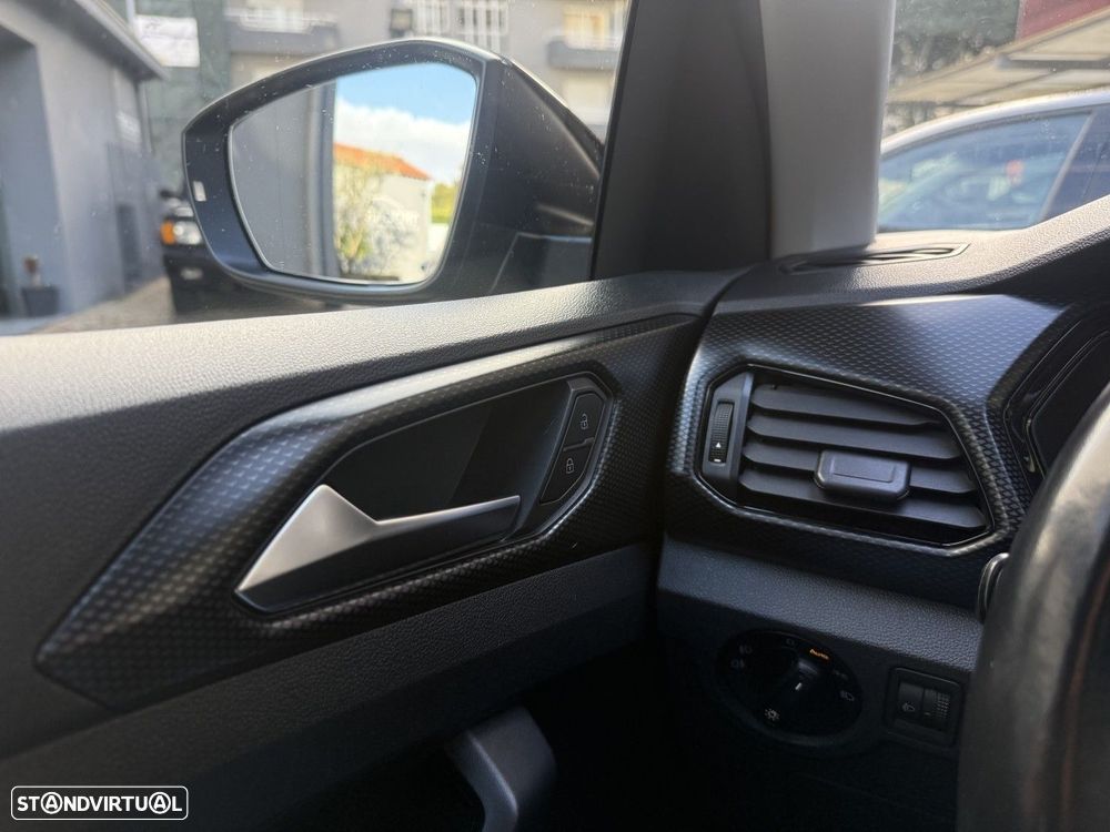 VW T-Cross 1.0 TSI Style DSG - 24