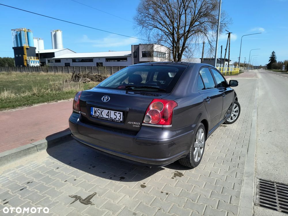 Toyota Avensis 2.0 D-4D - 2