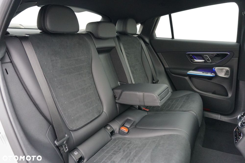 Mercedes-Benz GLC - 10