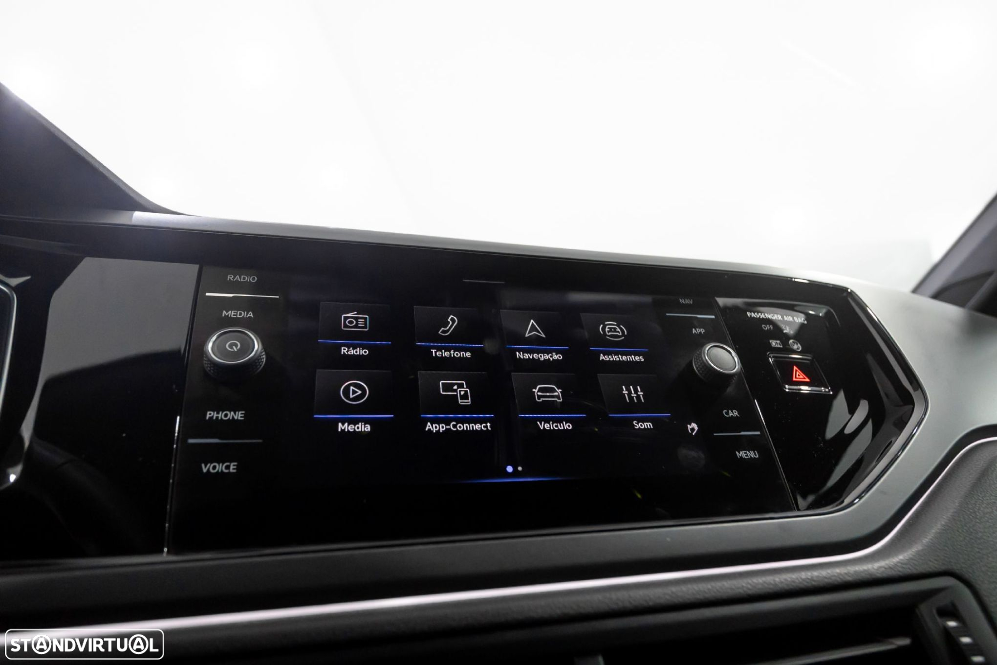 VW Taigo 1.0 TSI R-Line DSG - 34