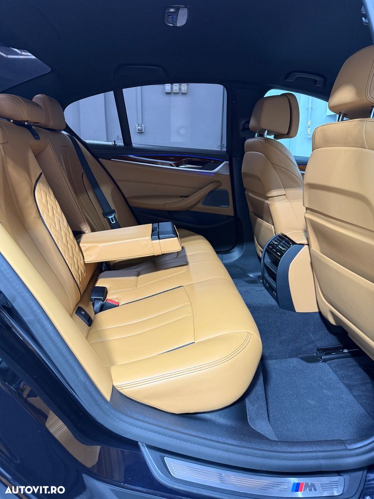 BMW Seria 5 530e Aut. M Sport Edition - 12
