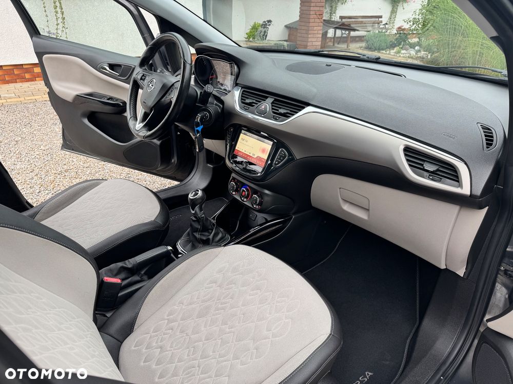 Opel Corsa 1.4 T Cosmo S&S - 23