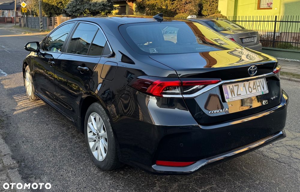 Toyota Corolla 1.8 Hybrid Comfort - 4