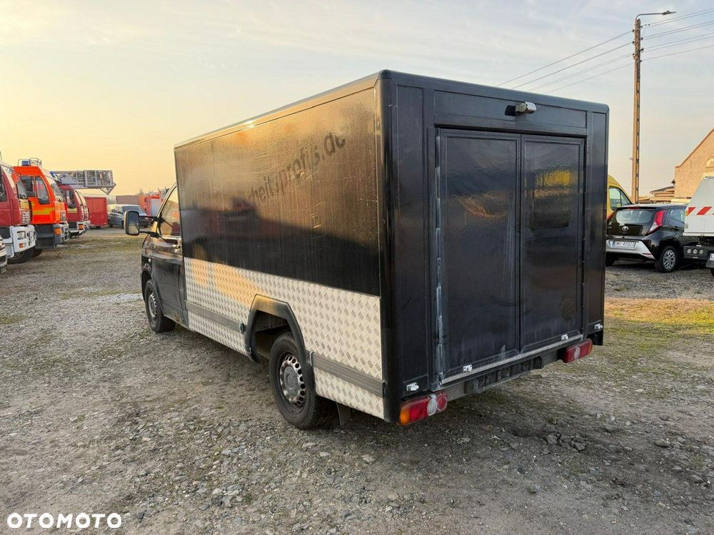 Volkswagen Transporter - 3