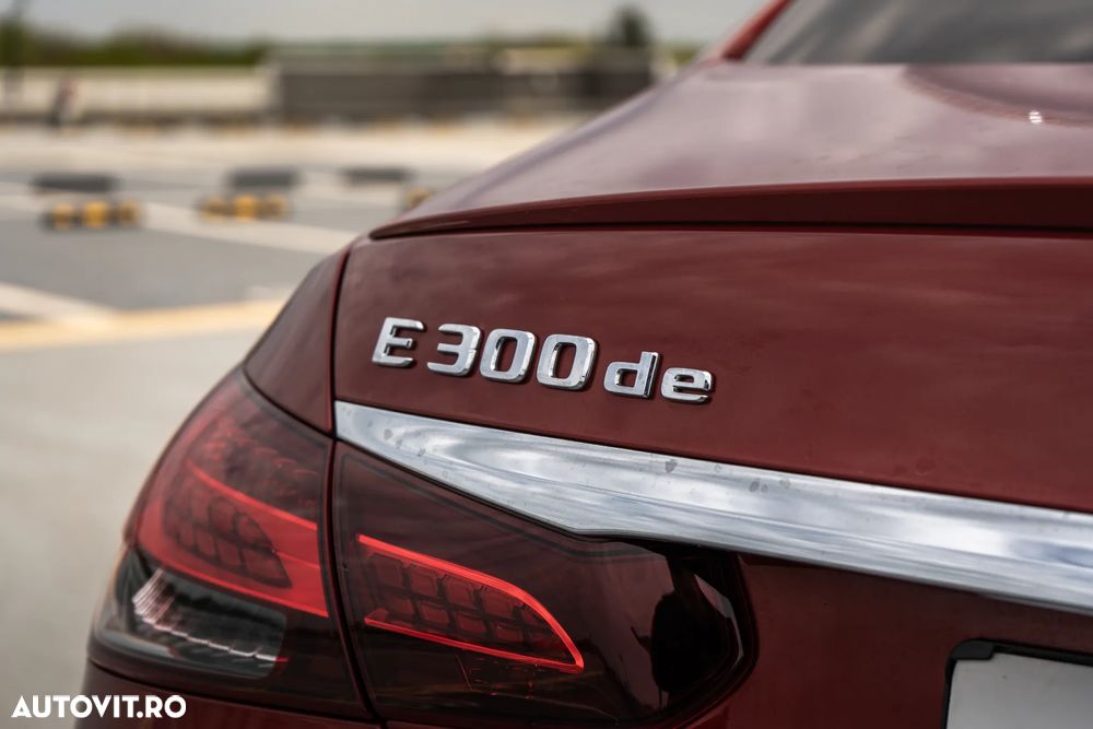 Mercedes-Benz E 300 de 9G-TRONIC AMG Line - 15