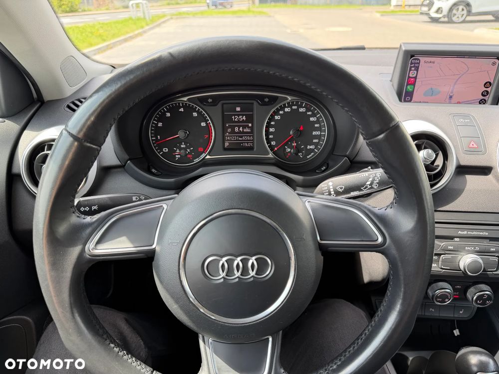 Audi A1 Sportback 1.4 TFSI Attraction S tronic - 21