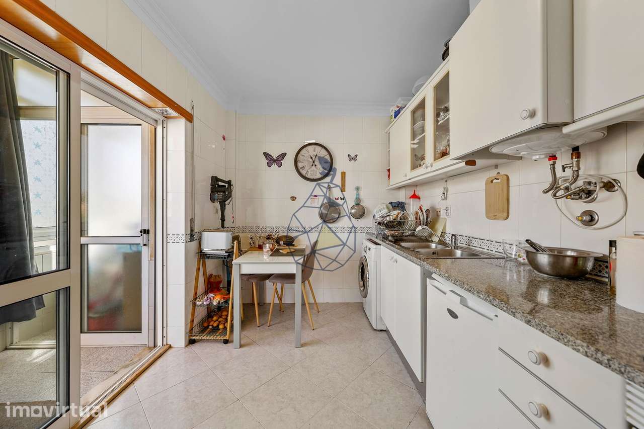 Apartamento T2 em Mexilhoeira da Carregação Fazenda Grande - Lagoa - Grande imagem: 3/36