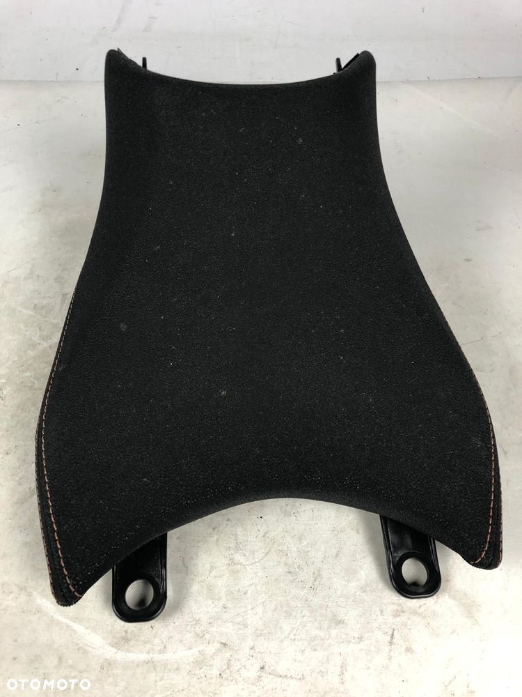 KTM Duke 125 390 11-16 Siedzenie Kanapa Kierowcy Podwyższona 20 mm  Powerparts - 2