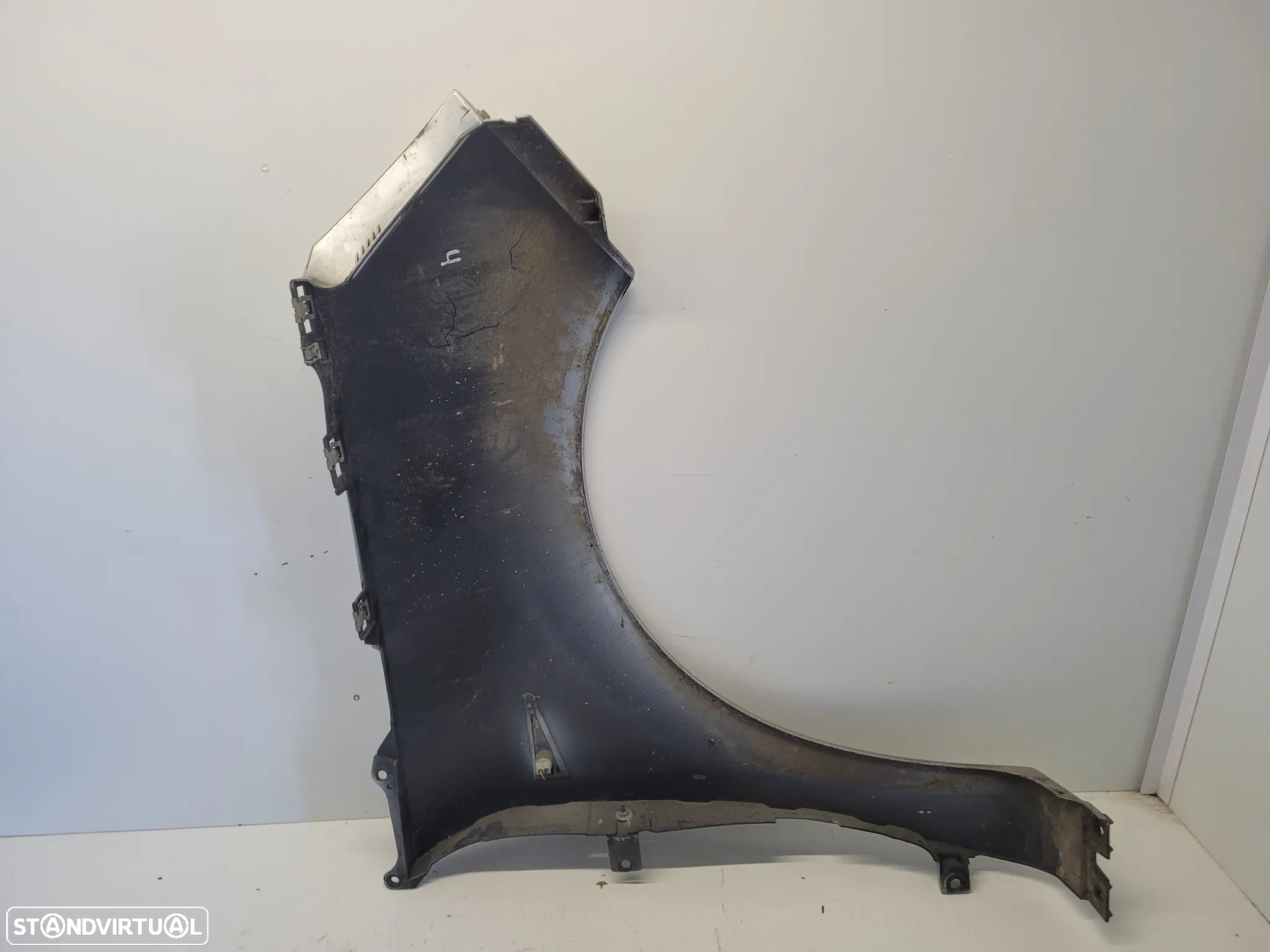 Guarda lamas esquerdo RENAULT Scenic II 2 (2003-2009) - 4