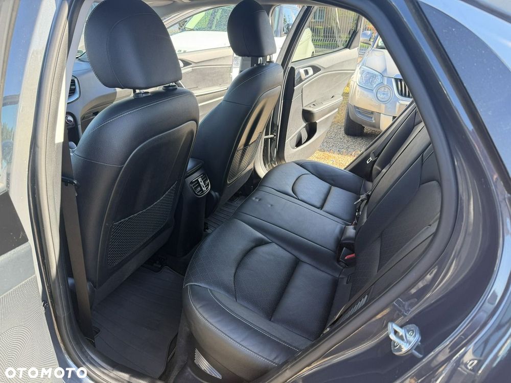 Kia XCeed 1.6 GDI PHEV XL DCT - 16