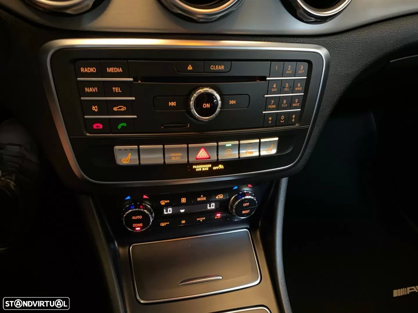 Mercedes-Benz GLA 220 d AMG Line - 14