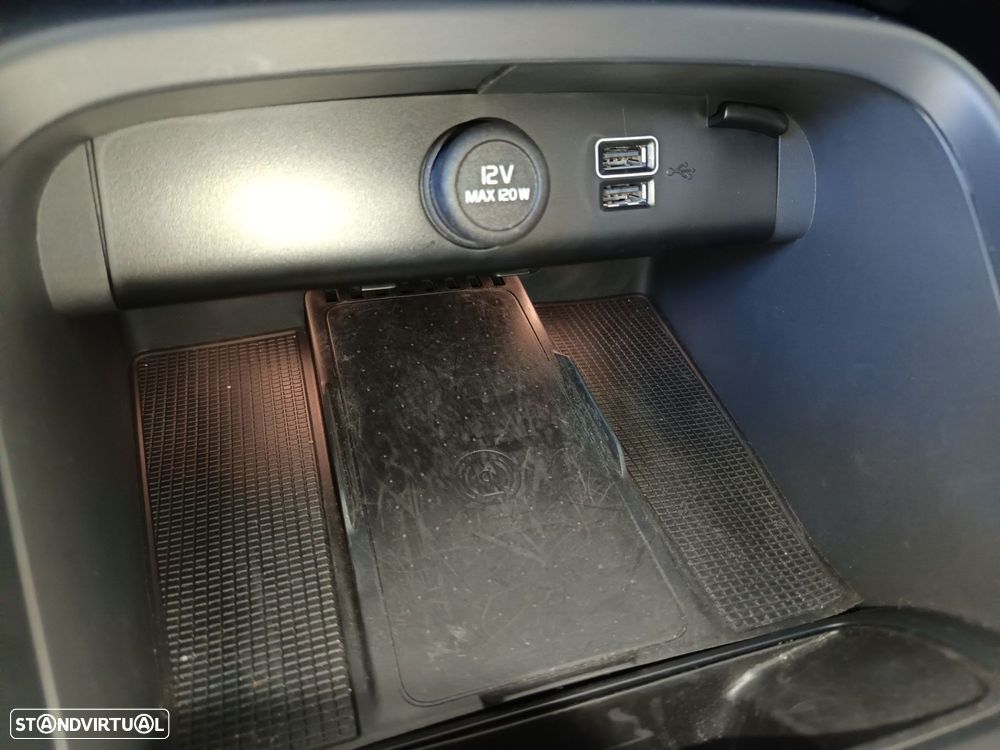 Volvo XC 40 1.5 T4 PHEV Core - 25