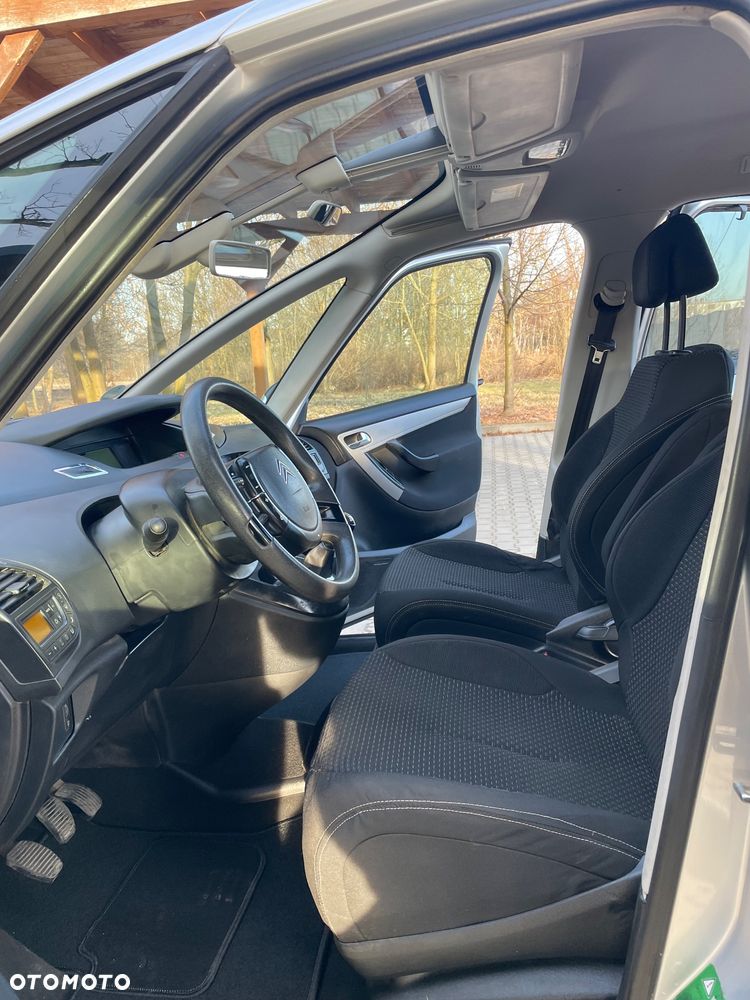 Citroën C4 Grand Picasso 1.8 16V Confort - 13