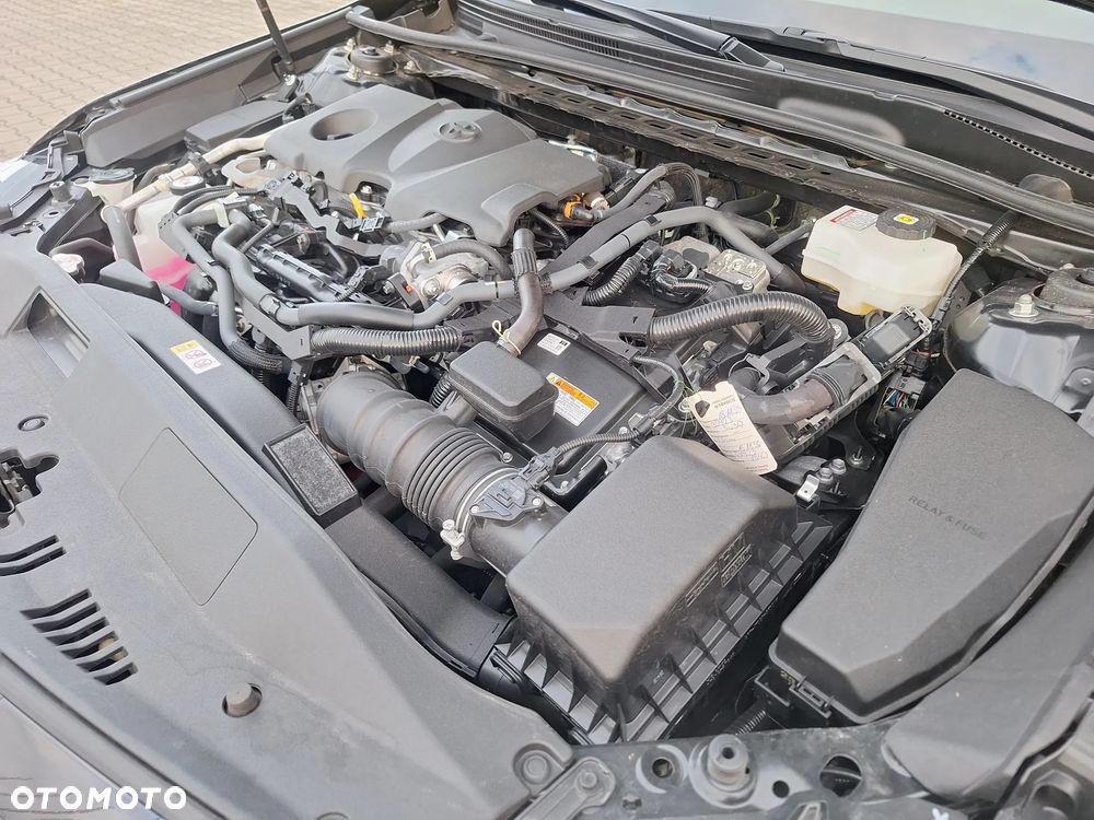 Toyota Camry 2.5 Hybrid Executive CVT - 31