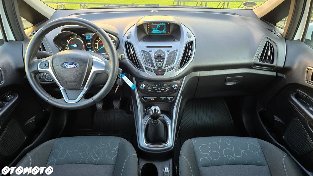Ford B-MAX - 13