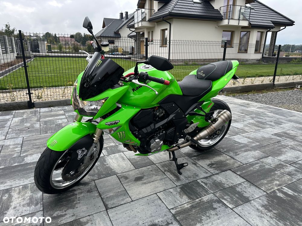Kawasaki Z - 8