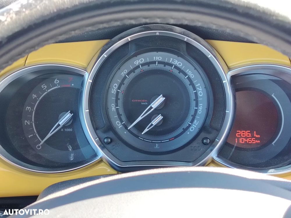 Citroën DS3 1.6 THP Sport Chic - 8