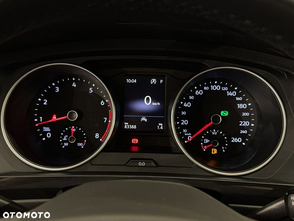 Volkswagen Tiguan - 21