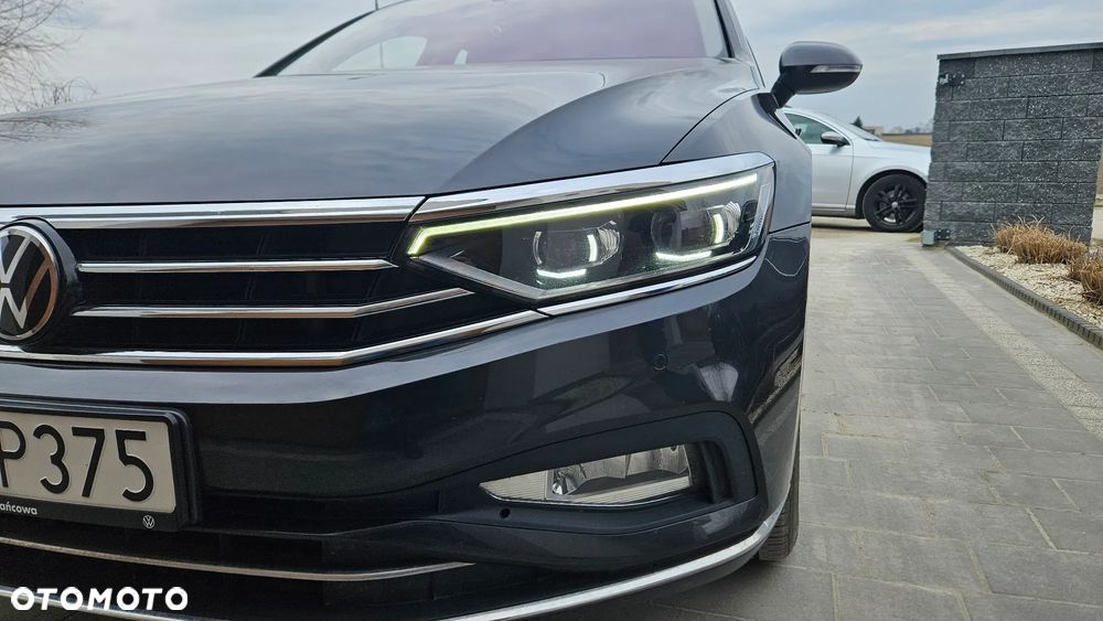 Volkswagen Passat 2.0 TSI Elegance DSG - 2