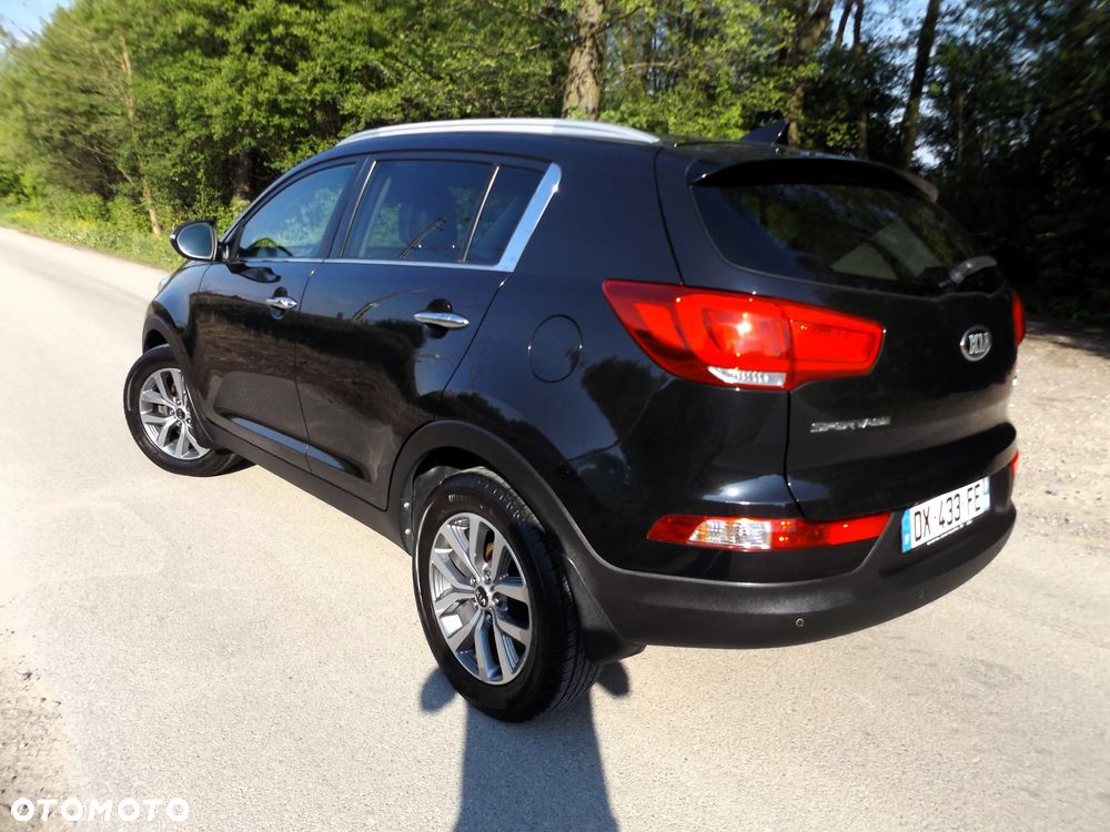 Kia Sportage 1.7 CRDI 2WD ISG Dream-Team Edition - 4