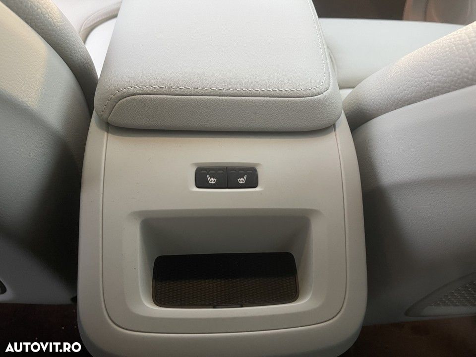 Volvo XC 60 T8 AWD AT PHEV Plus Bright - 21