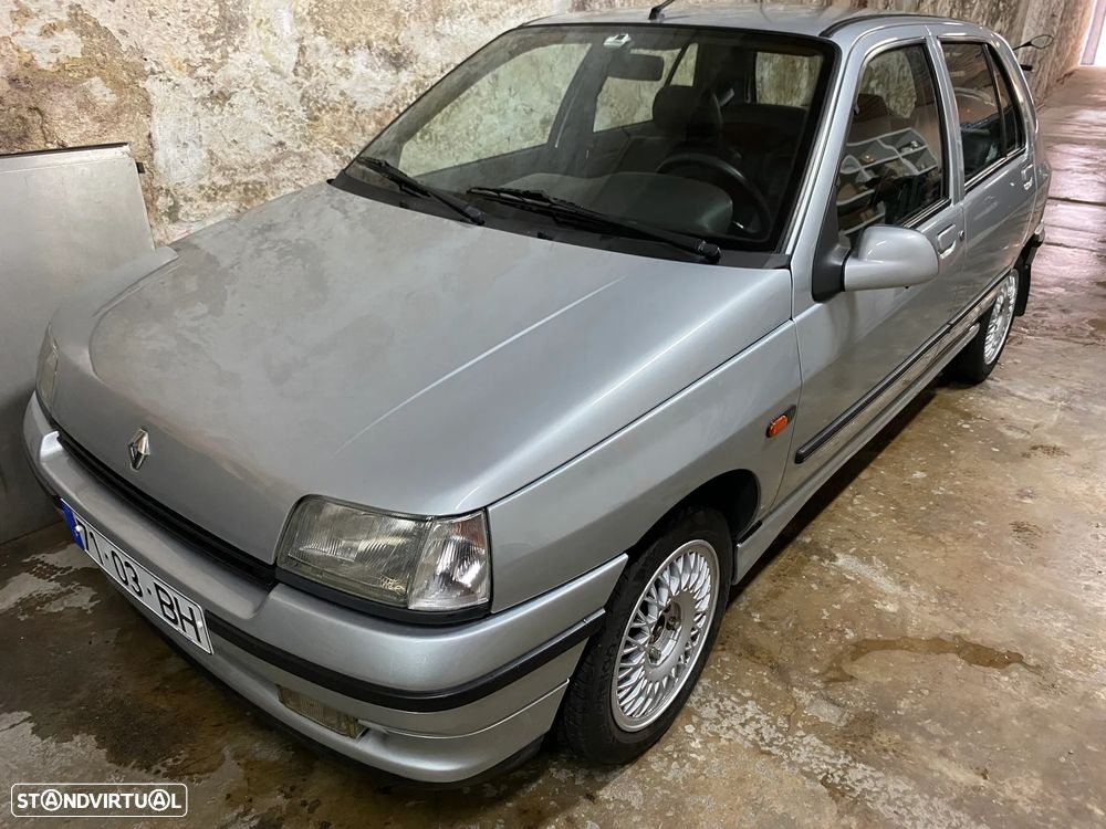 Renault Clio 1.4 Baccara - 1