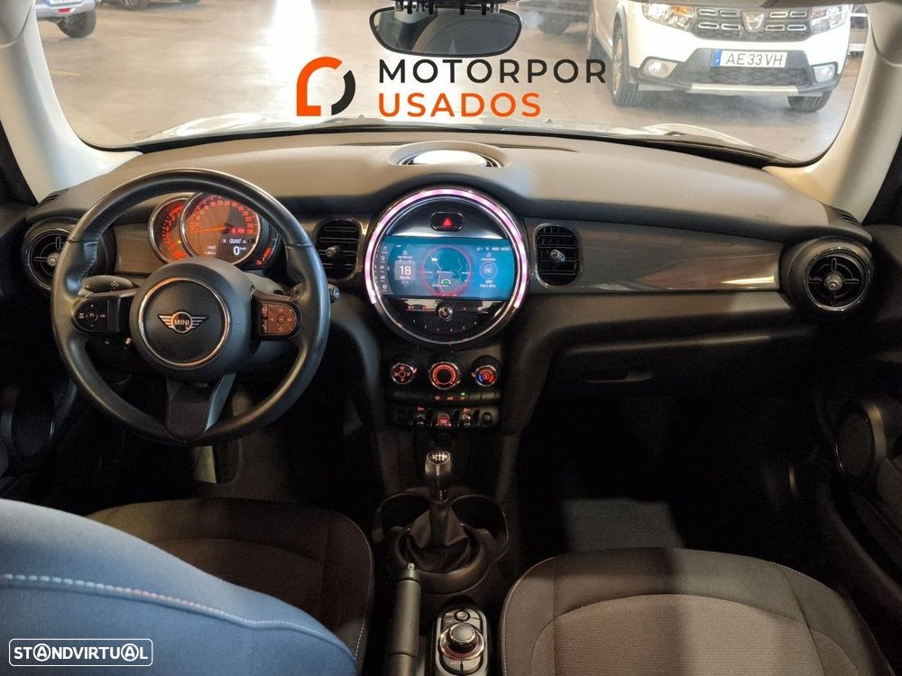 MINI 3 Portas One - 8