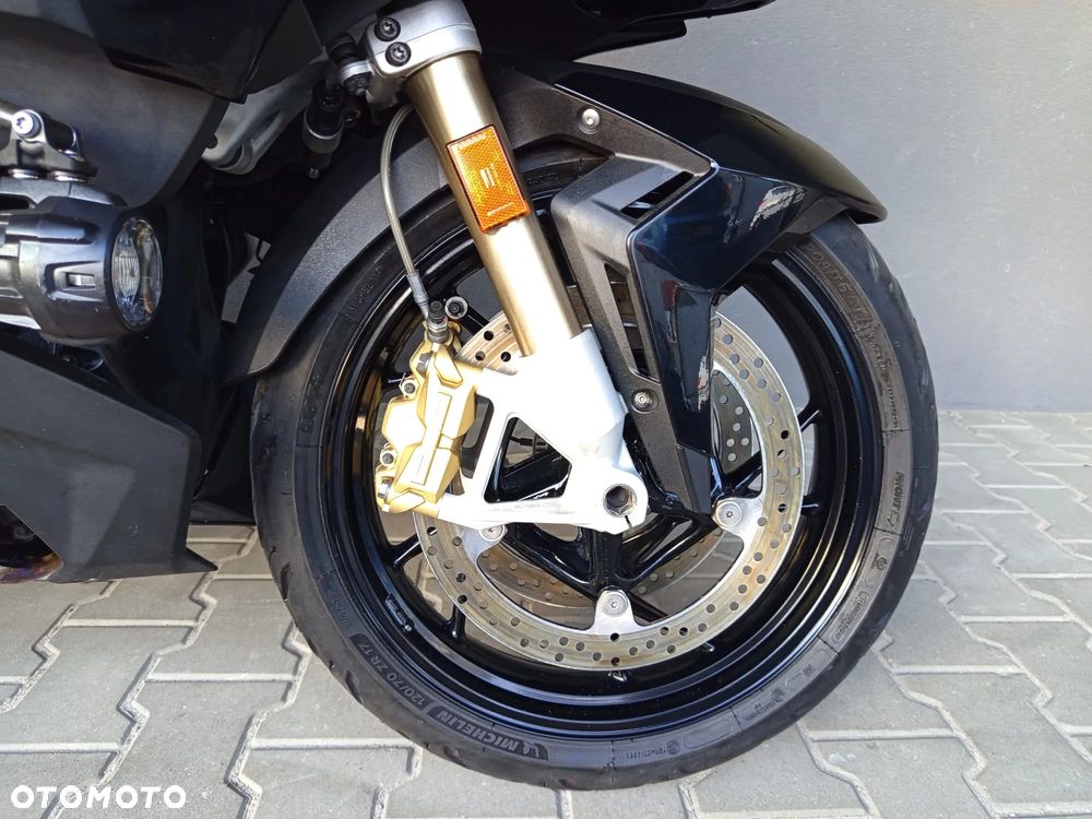BMW RT - 23