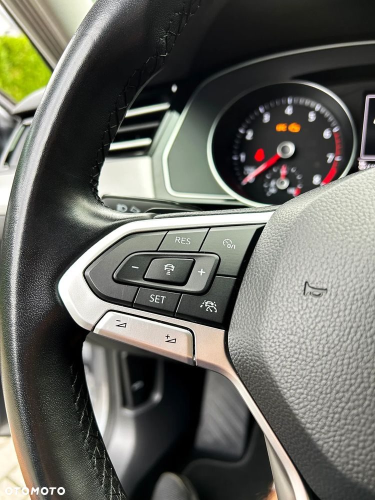 Volkswagen Passat 1.5 TSI EVO Business DSG - 17