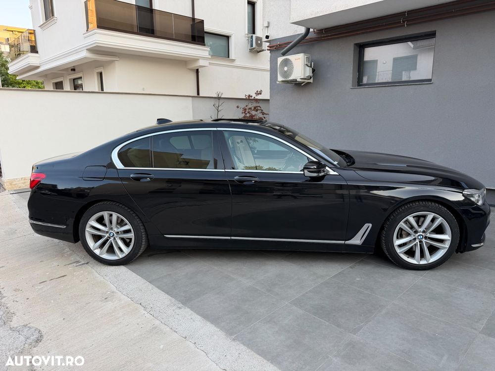 BMW Seria 7 - 39