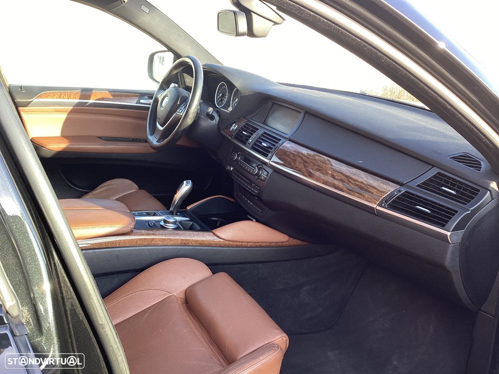 BMW X6 xDrive35d - 9
