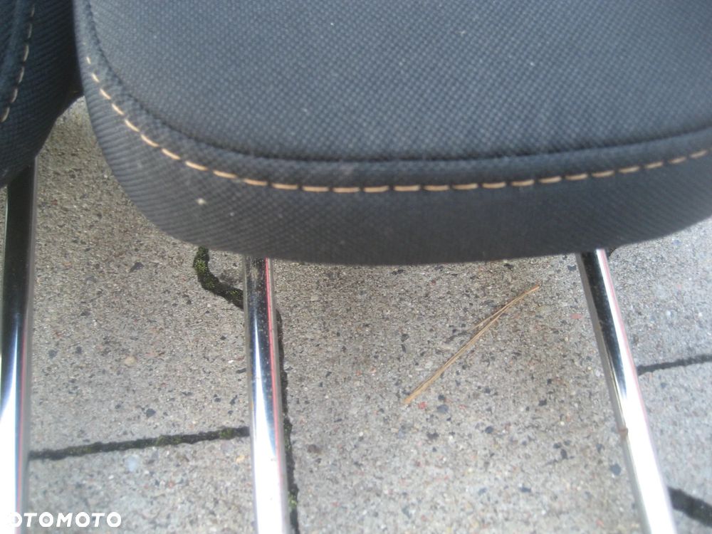 kia picanto ii 11-16r zagłówki tył 5dz 3szt.nitka - 4