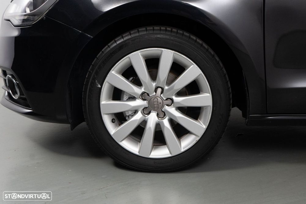 Audi A1 Sportback 1.6 TDI Advance Business Line - 16