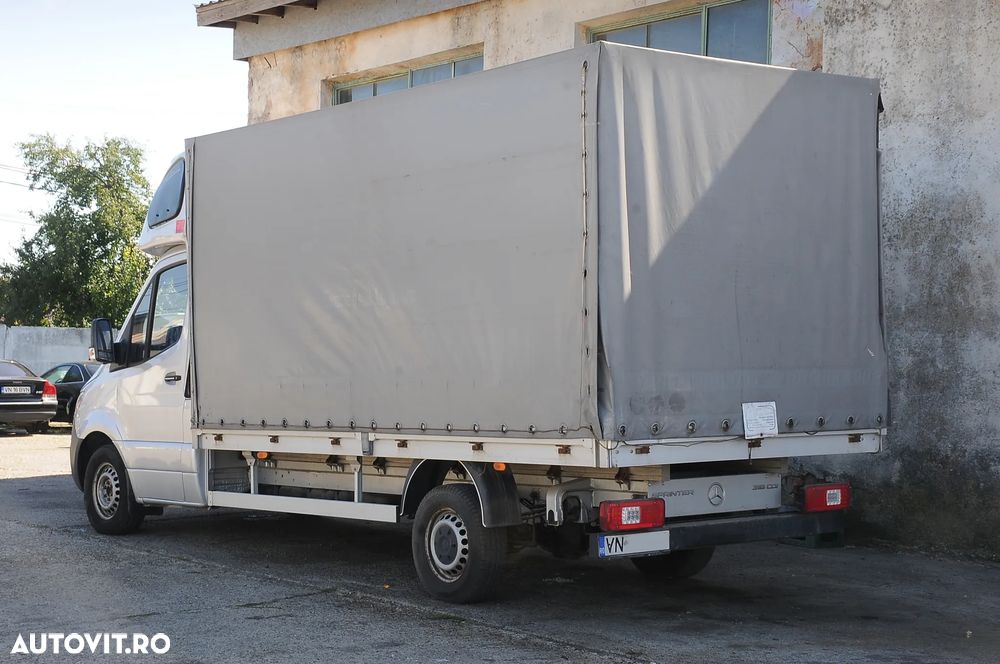 Mercedes-Benz Sprinter - 4