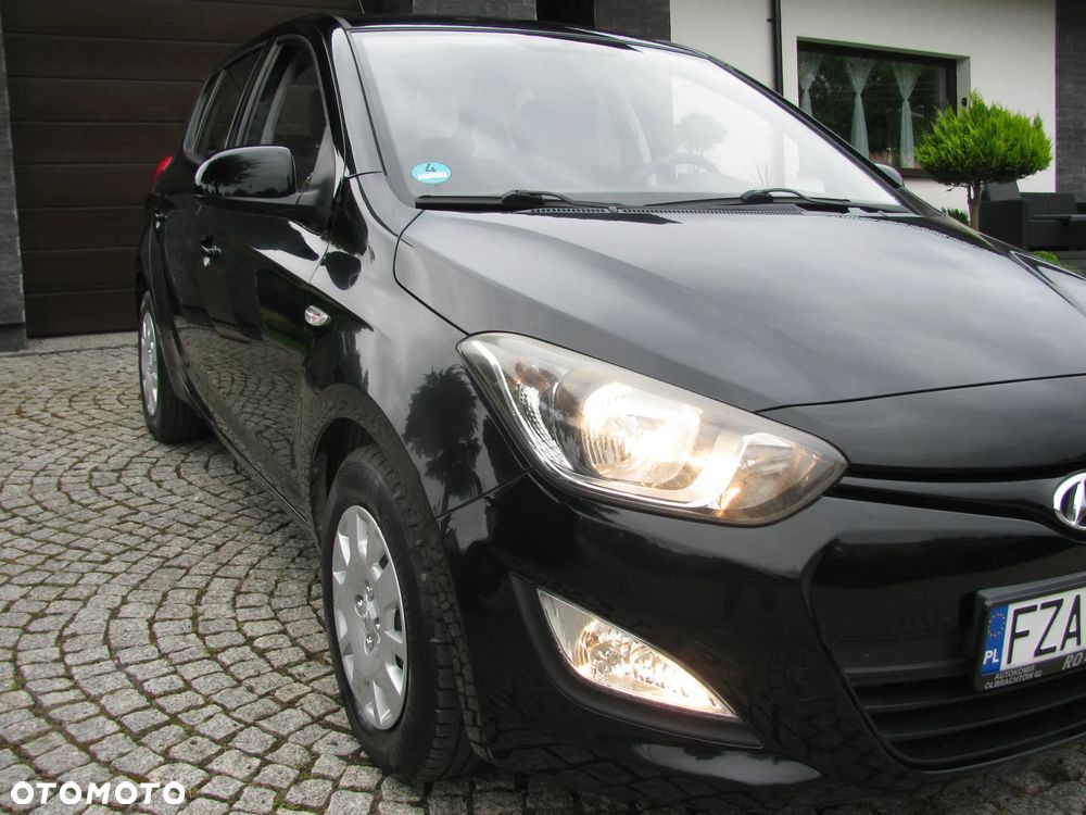 Hyundai i20 1.2 Fifa World Cup Edition - 28