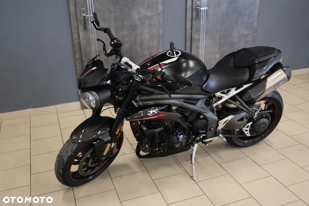 Triumph Speed Triple - 25