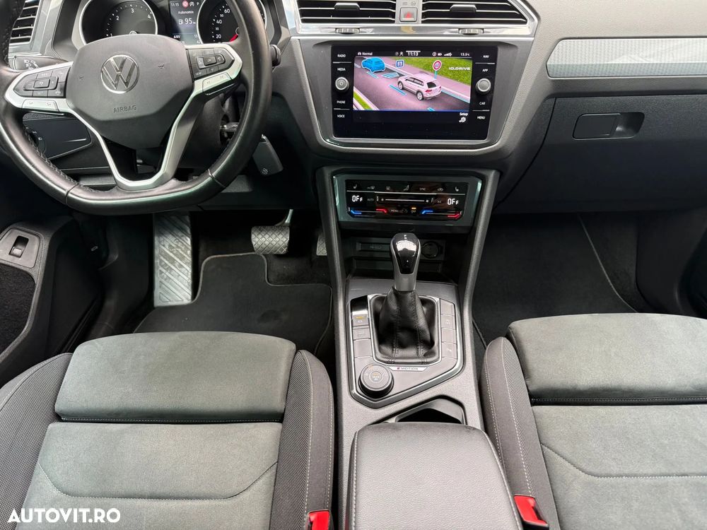 Volkswagen Tiguan 2.0 TDI SCR 4MOTION DSG Elegance - 12