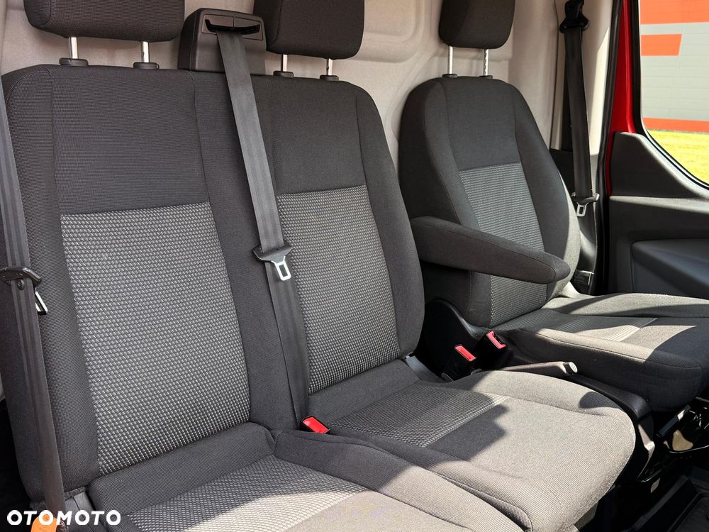 Ford TRANSIT CUSTOM - 16