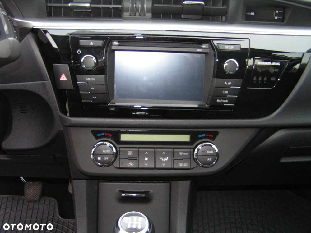 Toyota Corolla 1.6 Premium EU6 - 11