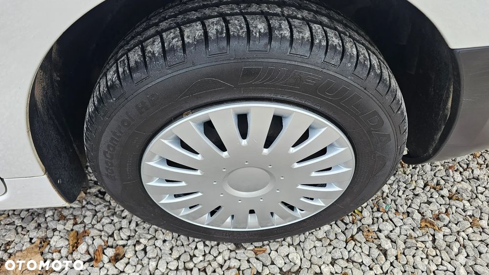 Peugeot PARTNER - 17