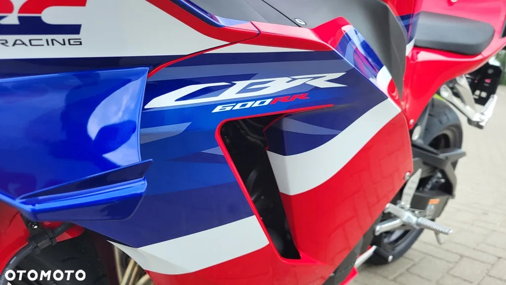 Honda CBR - 3